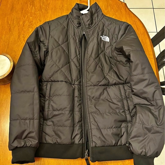The North Face Jackets & Blazers - The North Face Women's Black Quilted Jacket